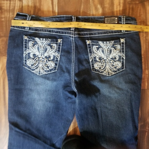 Earl JEANS Size 12 Cross Pockets~ Stretch Slim Boot Super Cute! Earl JEANS Size 12 Cross Pockets~ Stretch Slim Boot Super Cute!